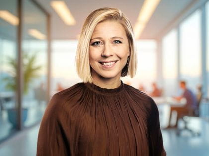 Helen Remnås Managing Director Experis 421 x 316 px